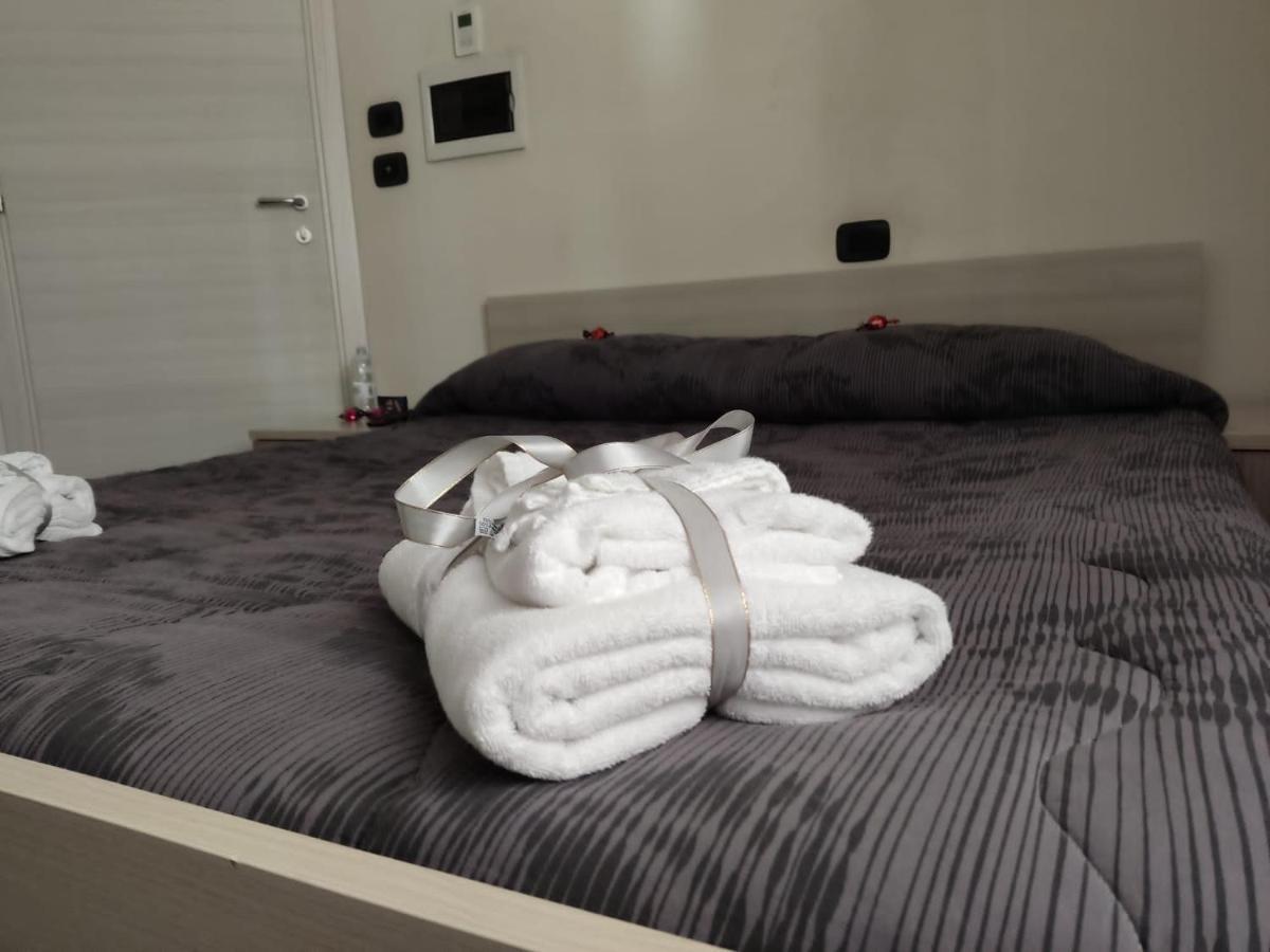 Civico 83 Bed & Breakfast Reggio di Calabria Dış mekan fotoğraf
